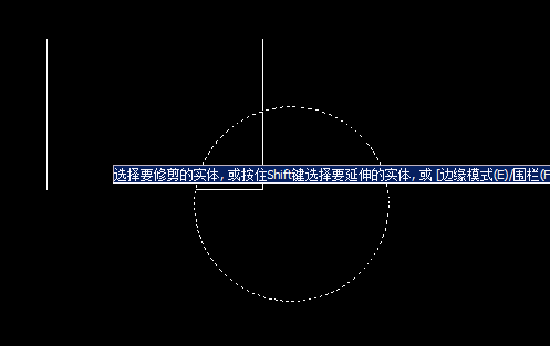 圍欄和窗交命令在CAD中的作用是什么？